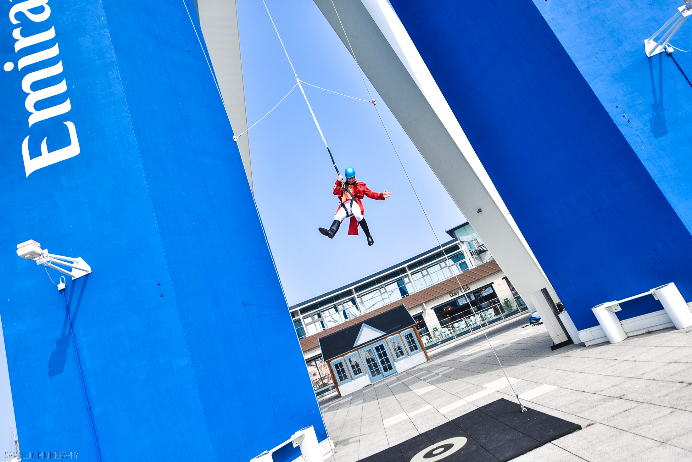 Comic Con Takes the Drop! - A cosplayer dangles mid air at Spinnaker Tower